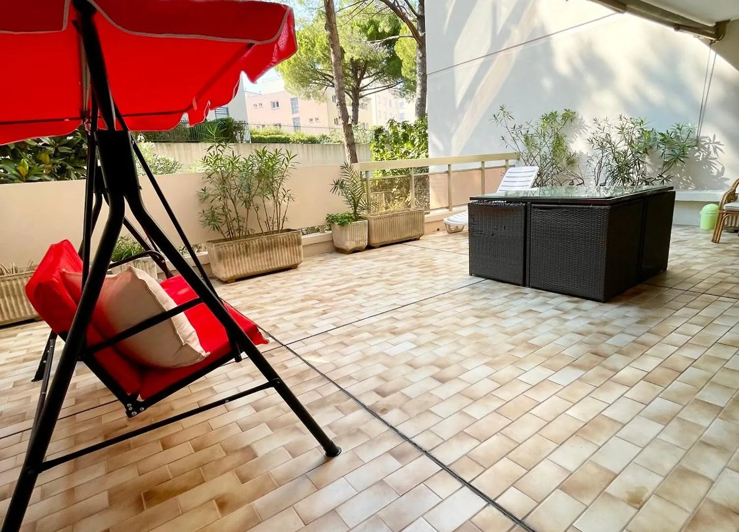 Apartament Appartement Avec Piscine Le Cannet Francja